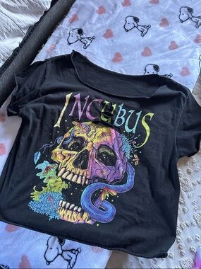 Incubus Black distressed Graphic Tee with Colorful Skull Print